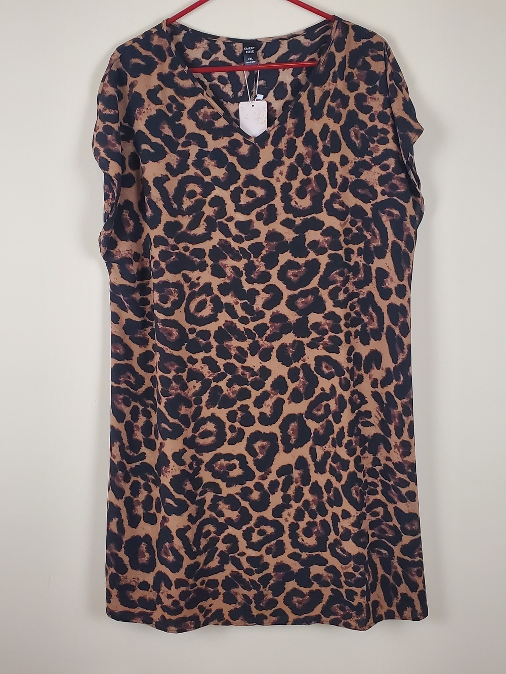 Emery Rose Leppard Print Crepe Knee Length Dress Size 2XL